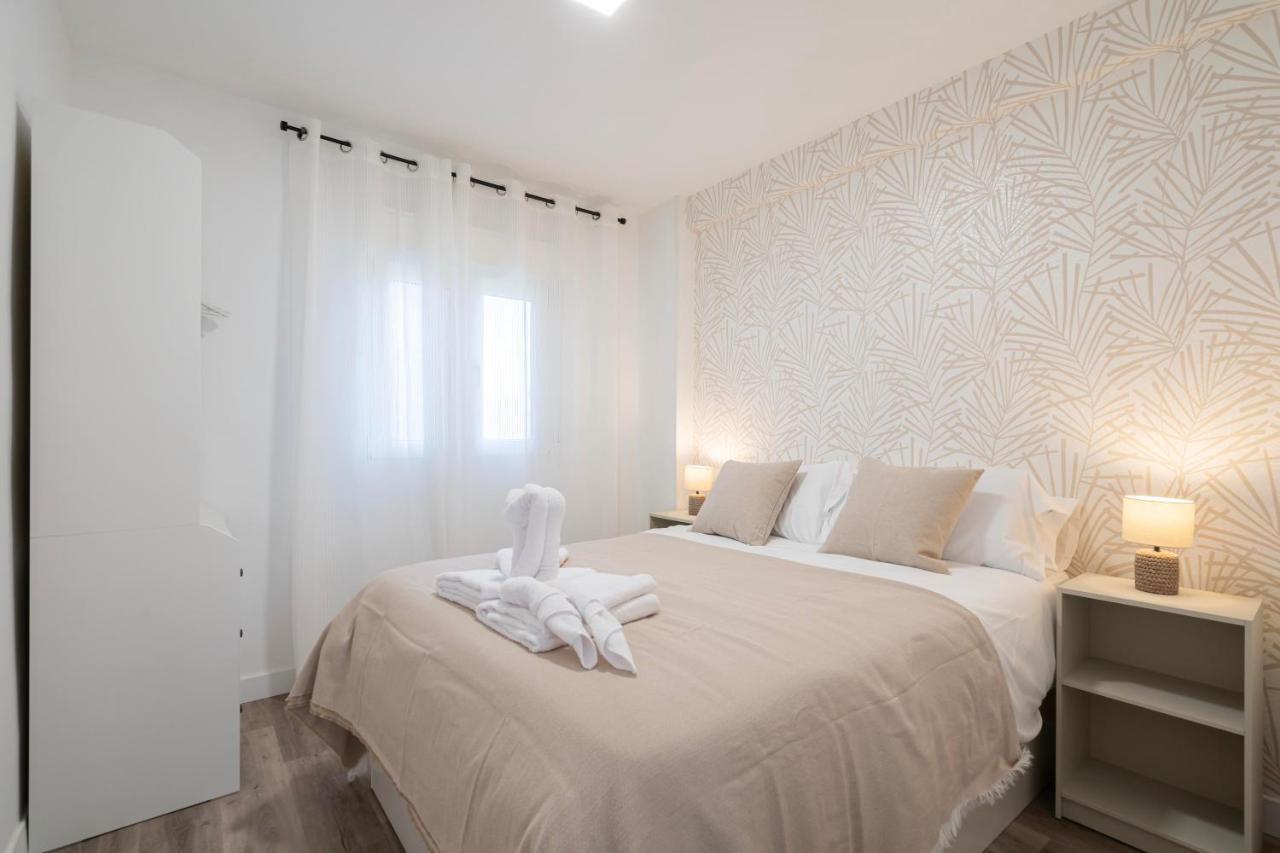 For You Rentals Moderno Apartamento Temporal Cerca Zoo Y Del Parque De Atracciones Ceb76 Мадрид Экстерьер фото