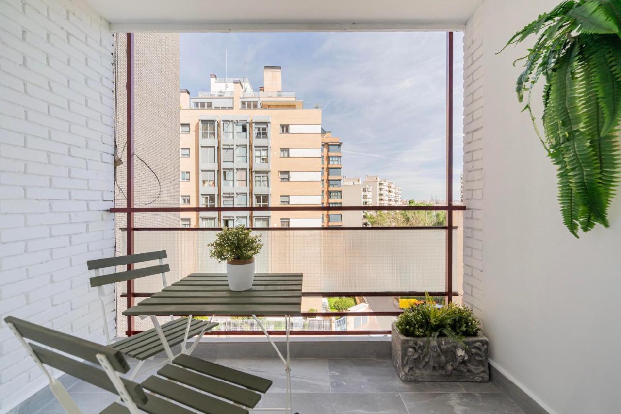 For You Rentals Moderno Apartamento Temporal Cerca Zoo Y Del Parque De Atracciones Ceb76 Мадрид Экстерьер фото